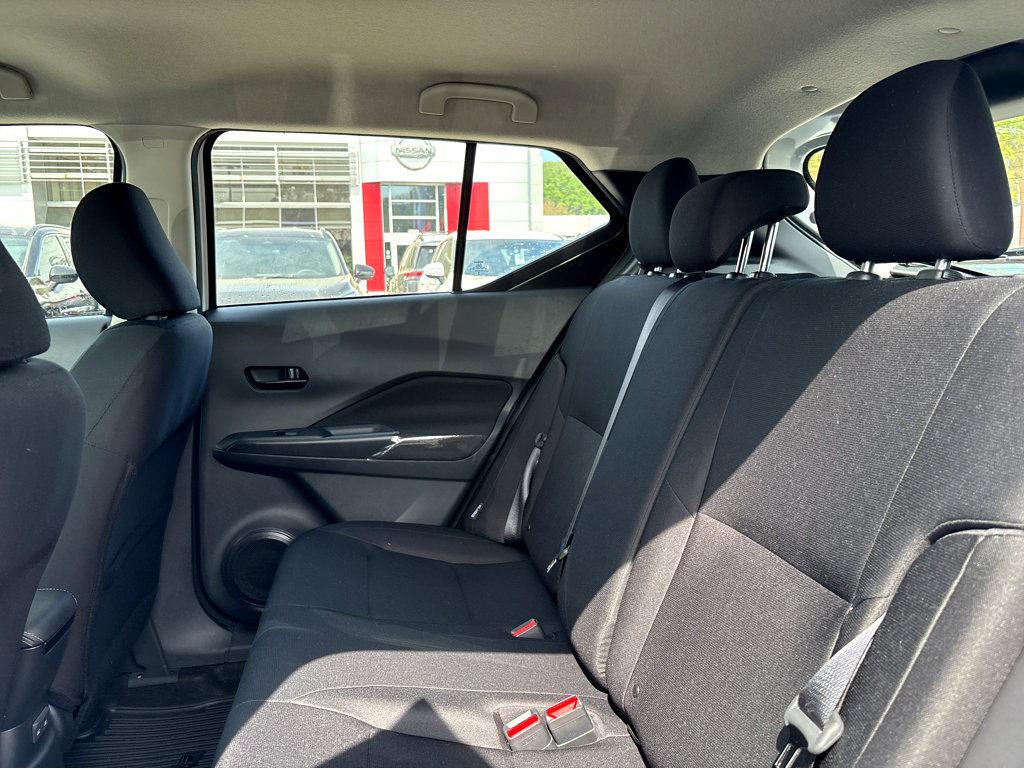 Used 2025 Nissan Kicks Play S image 19