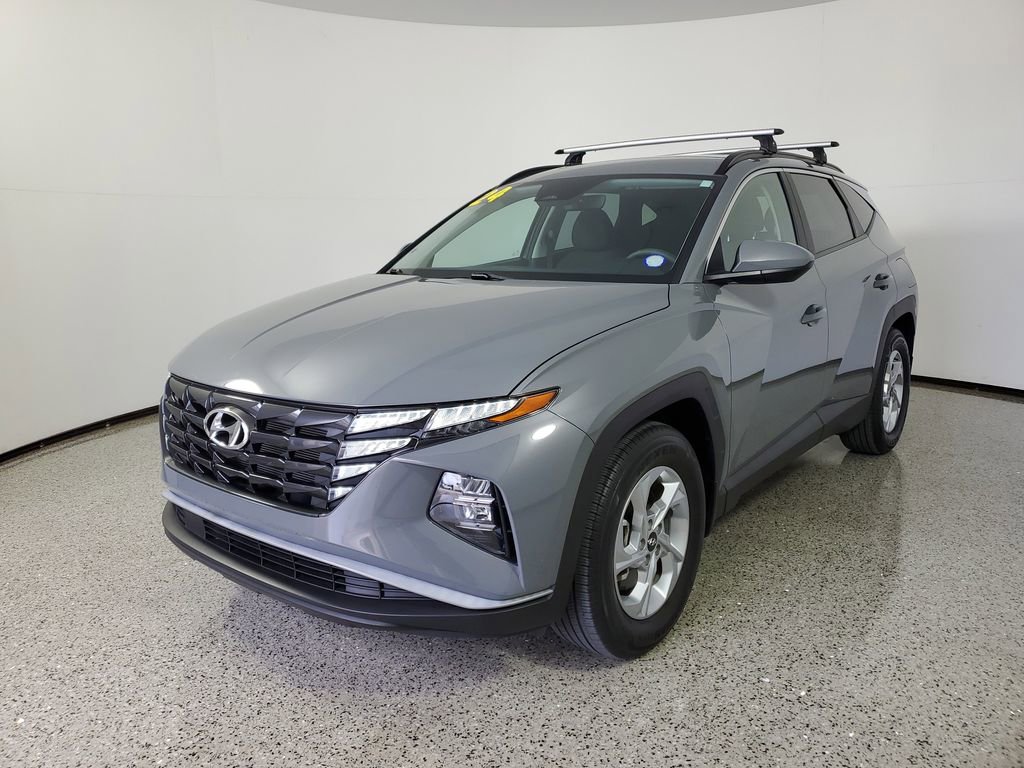 Used 2024 Hyundai Tucson SEL FWD image 2