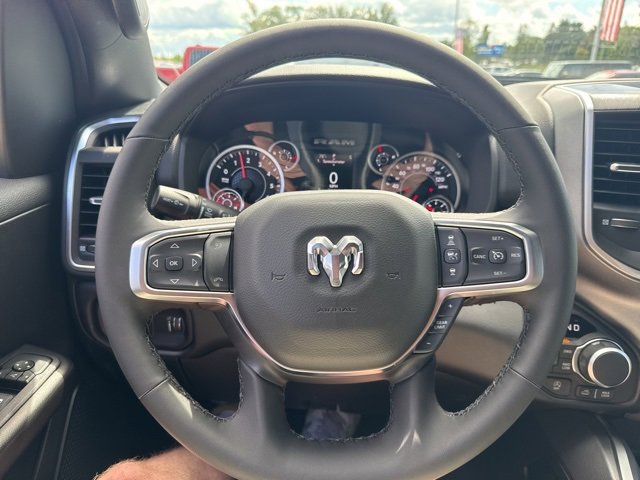 New 2026 RAM 1500 4x4 Crew Cab image 16