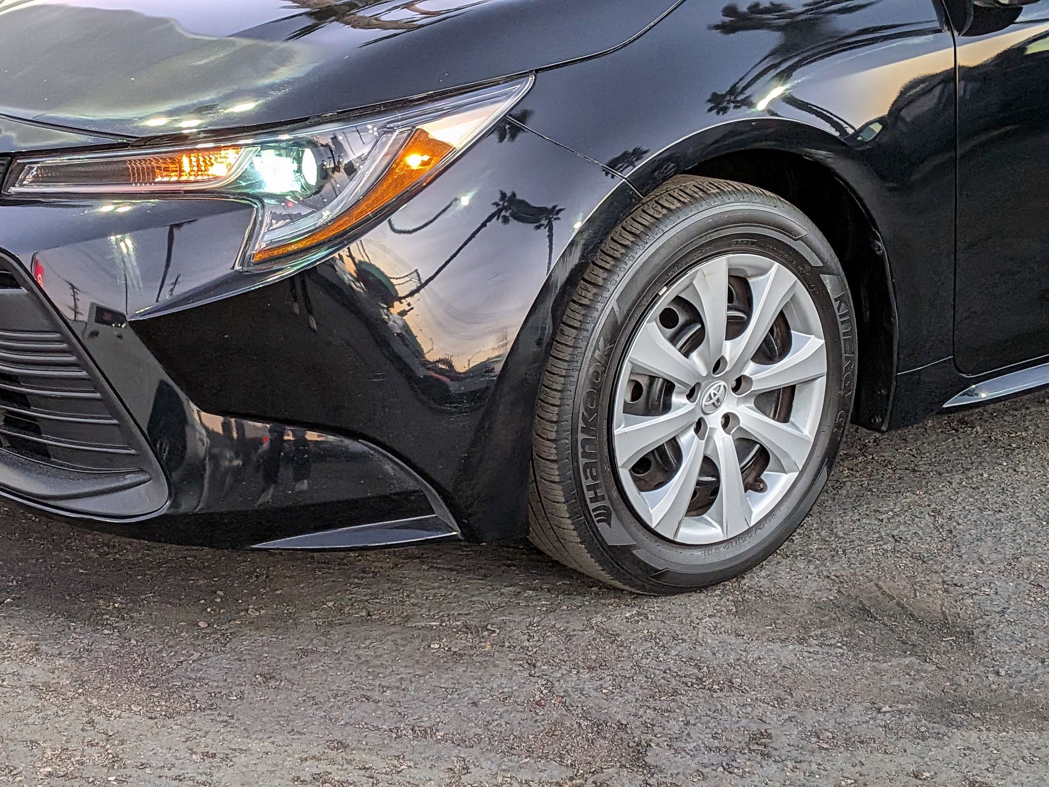 Used 2024 Toyota Corolla LE image 11