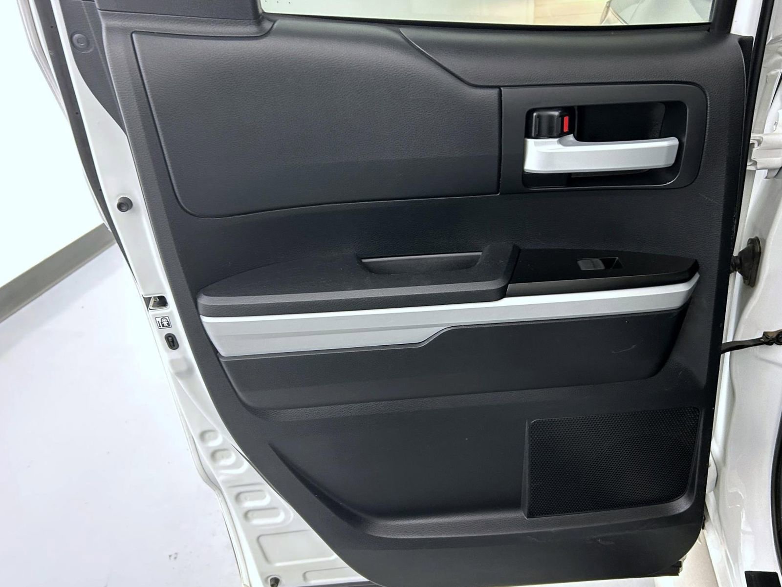 Used 2019 Toyota Tundra SR5 image 20