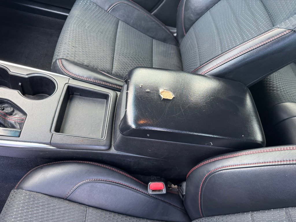 Used 2015 Toyota Camry LE image 26