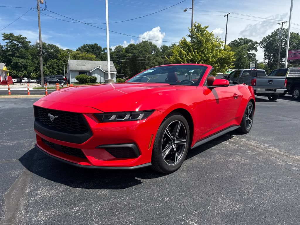 Used 2025 Ford Mustang Premium RWD image 29