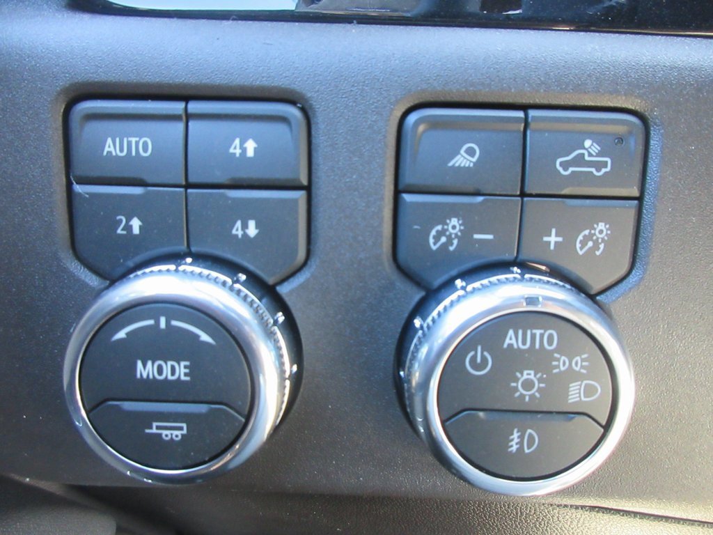 New 2026 GMC Sierra 1500 SLT w/ SLT Premium Plus Package image 18