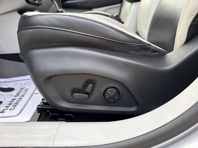 Used 2017 Jeep Compass Limited AWD/4WD image 20