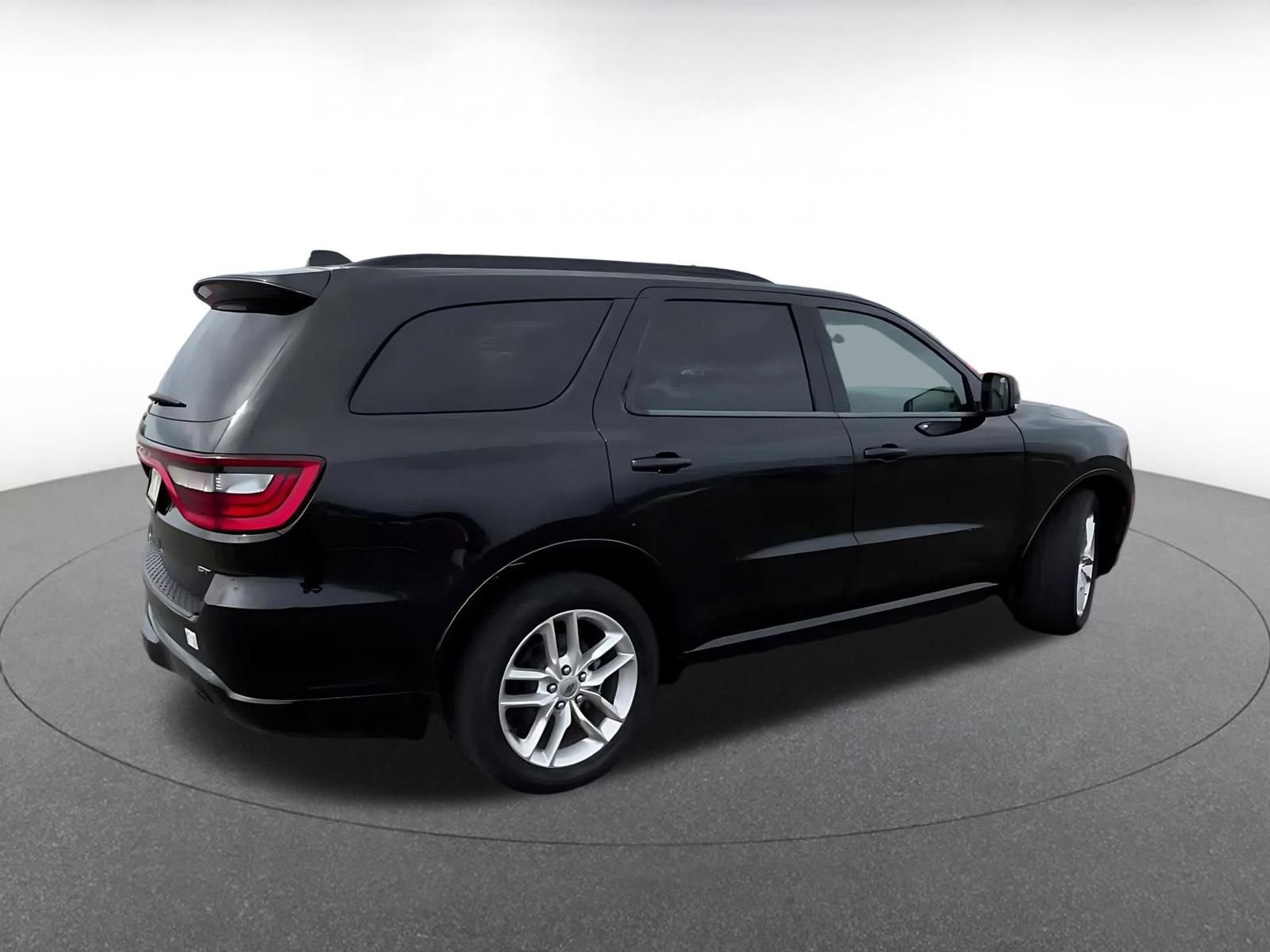 Used 2023 Dodge Durango GT image 15