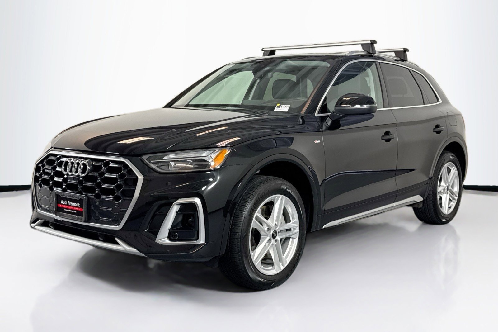 Used 2025 Audi Q5 e Premium Plus w/ Premium Plus Package
