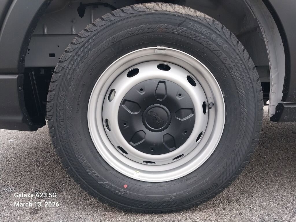 New 2026 Ford Transit 250 148 Medium Roof image 31
