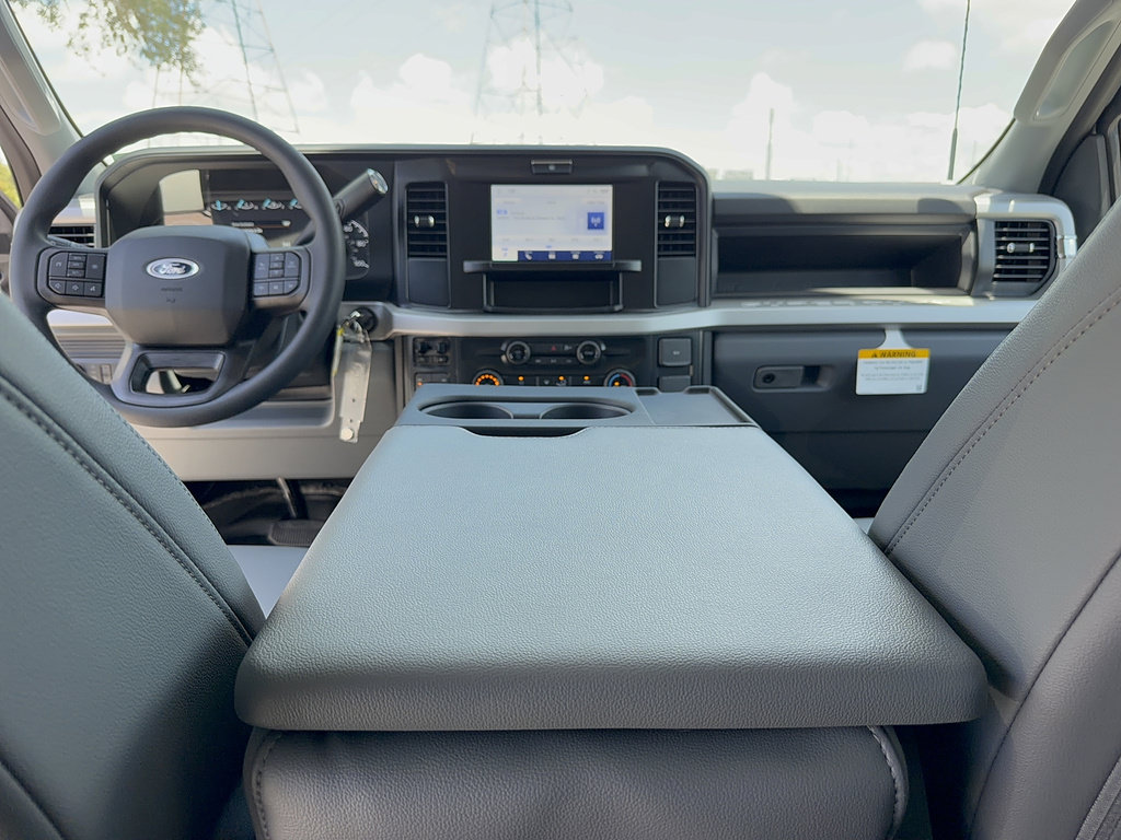 New 2026 Ford F550 4x4 Crew Cab image 36