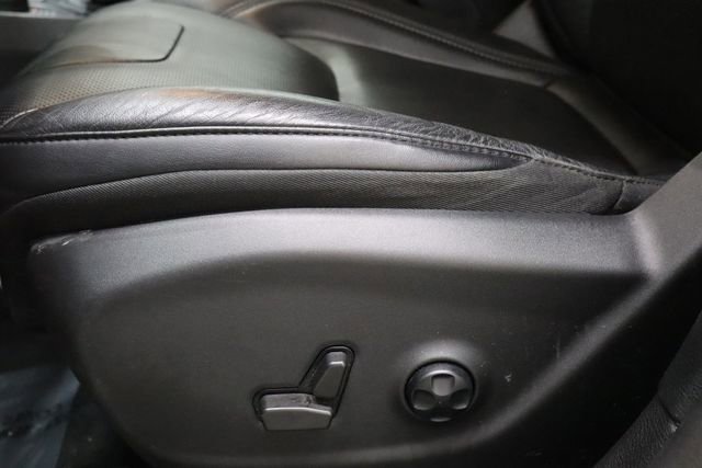 Used 2021 Jeep Cherokee Latitude Lux w/ Comfort/Convenience Group image 19