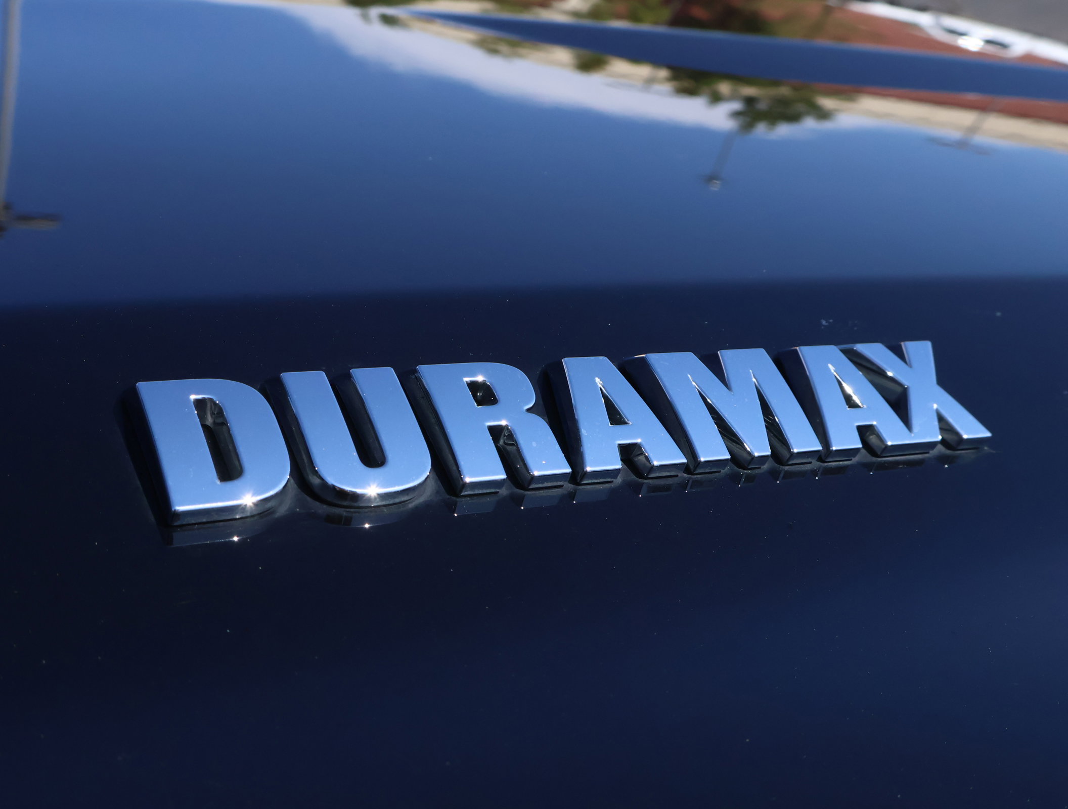 Used 2023 Chevrolet Silverado 1500 High Country w/ High Country Premium Package AWD/4WD image 6