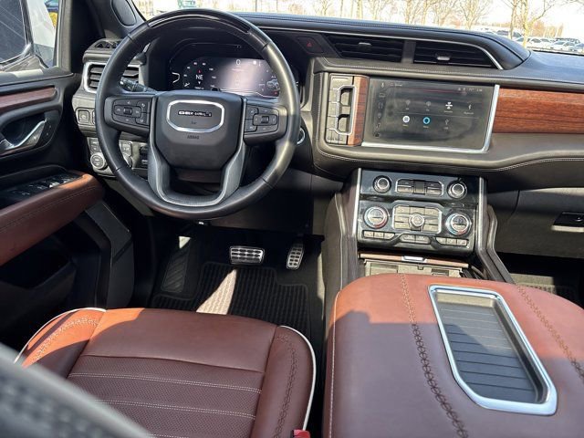 Used 2023 GMC Yukon Denali Ultimate image 23
