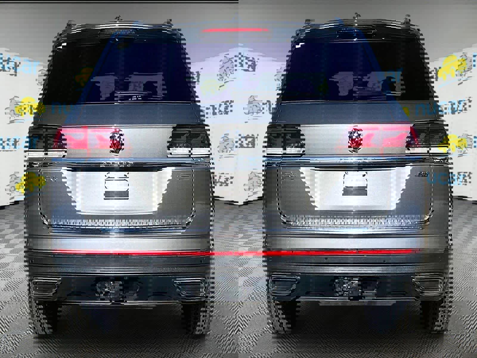 Used 2023 Volkswagen Atlas SE w/ Panoramic Sunroof Package image 5