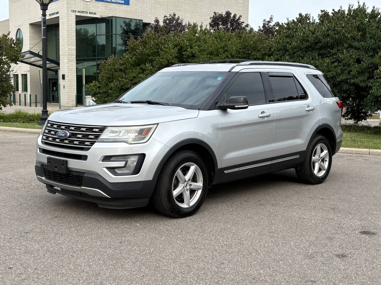 Used 2016 Ford Explorer XLT w/ Equipment Group 201A