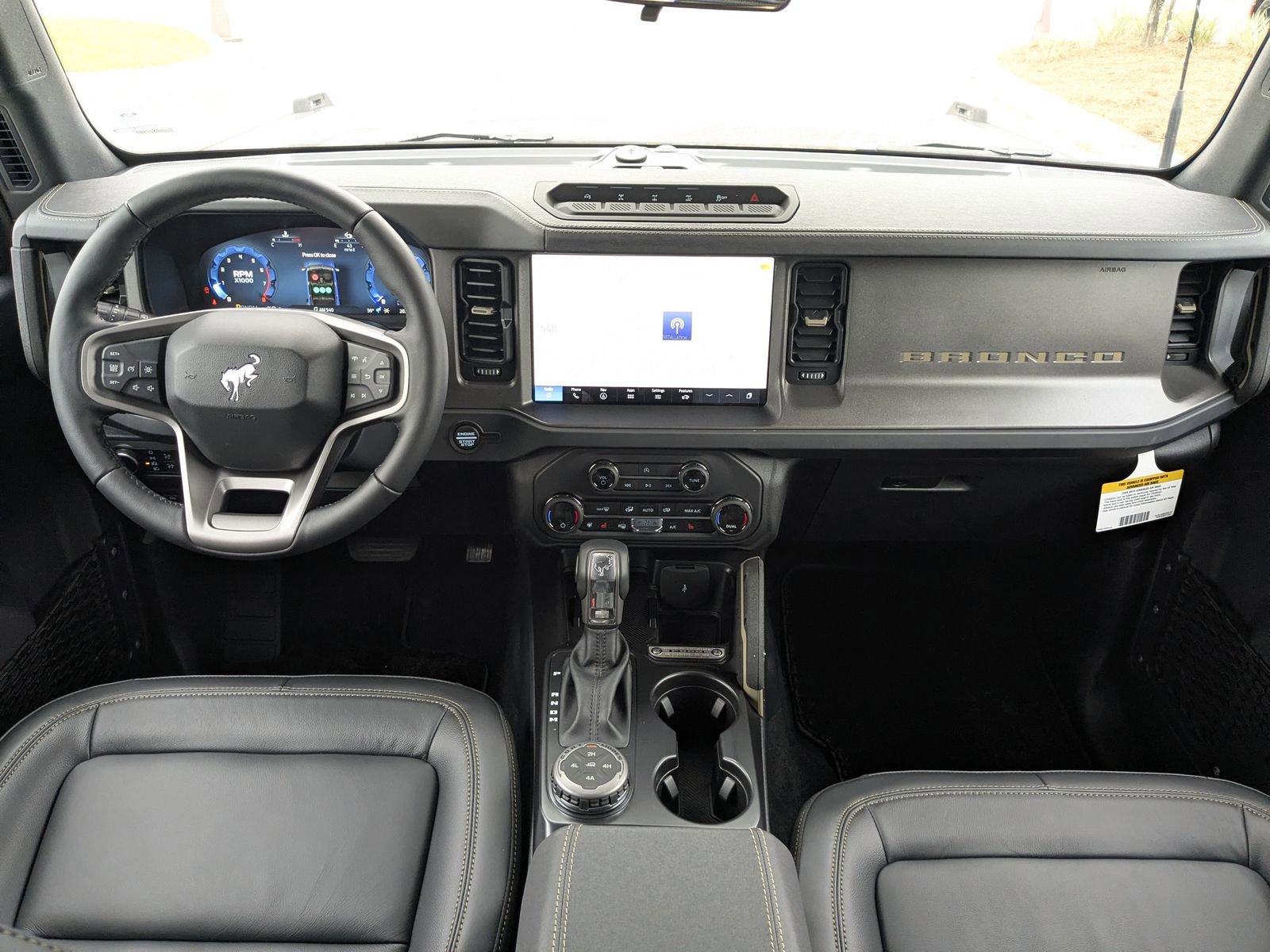 New 2025 Ford Bronco Badlands image 17