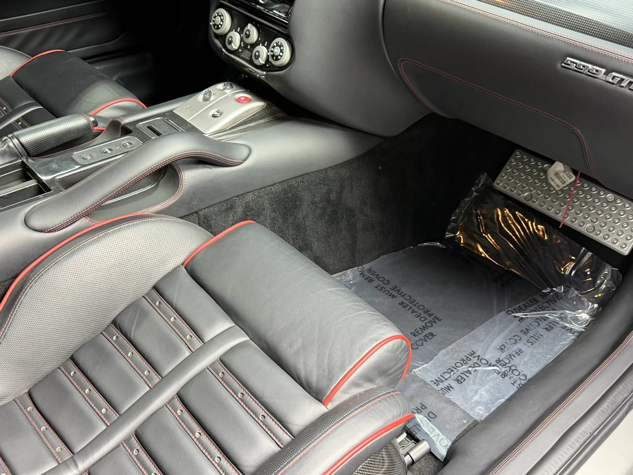Used 2008 Ferrari 599 GTB Fiorano RWD image 26