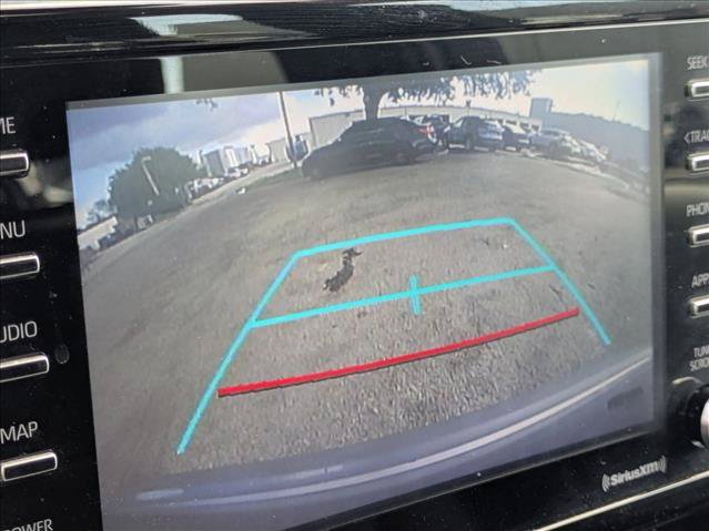 Used 2021 Toyota Corolla LE FWD image 9