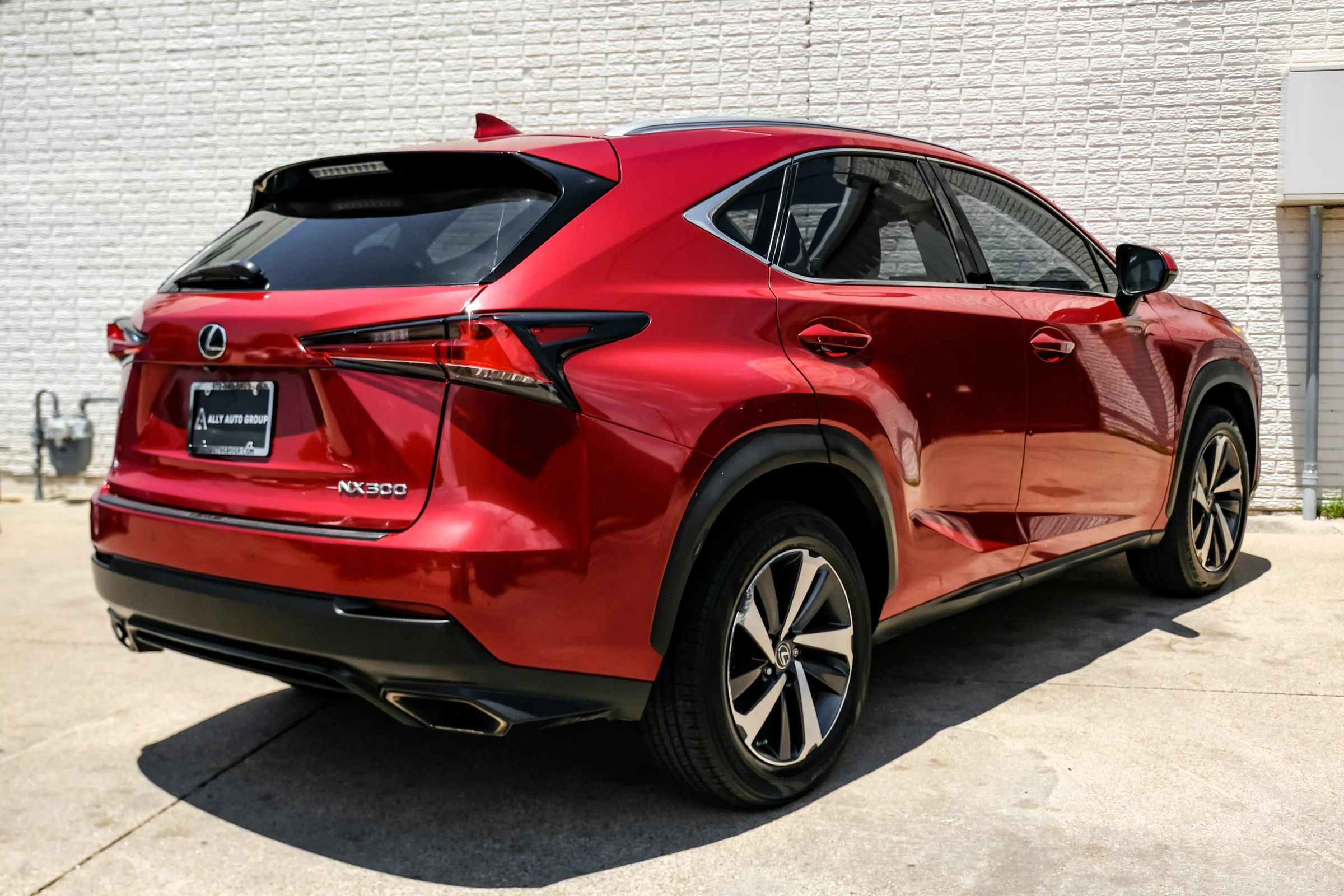 Used 2018 Lexus NX 300 FWD w/ Premium Package image 8
