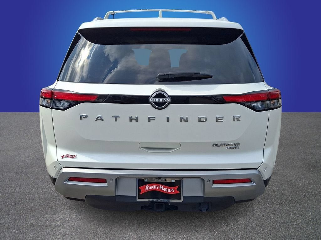 Used 2024 Nissan Pathfinder Platinum w/ Cargo Package AWD/4WD image 5