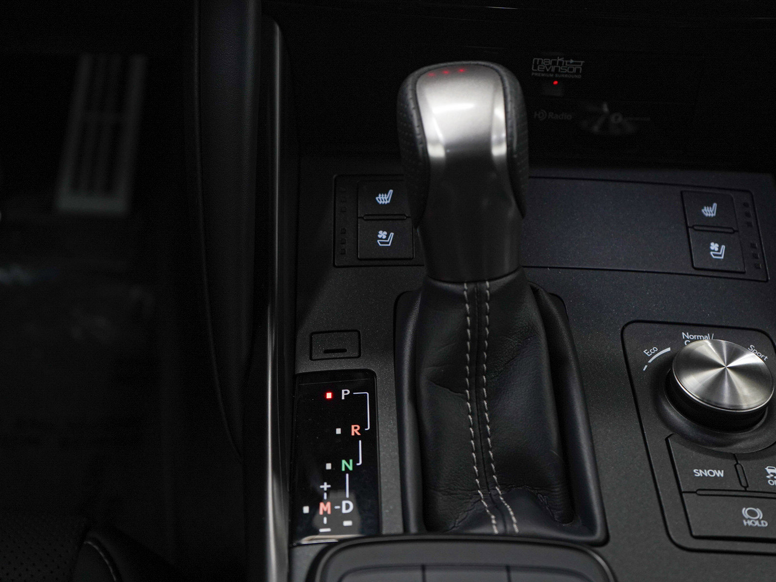 Used 2024 Lexus IS 500 RWD image 19