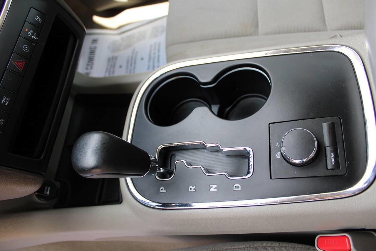 Used 2011 Dodge Durango Crew w/ Entry Nav/Commuter Group AWD/4WD image 25