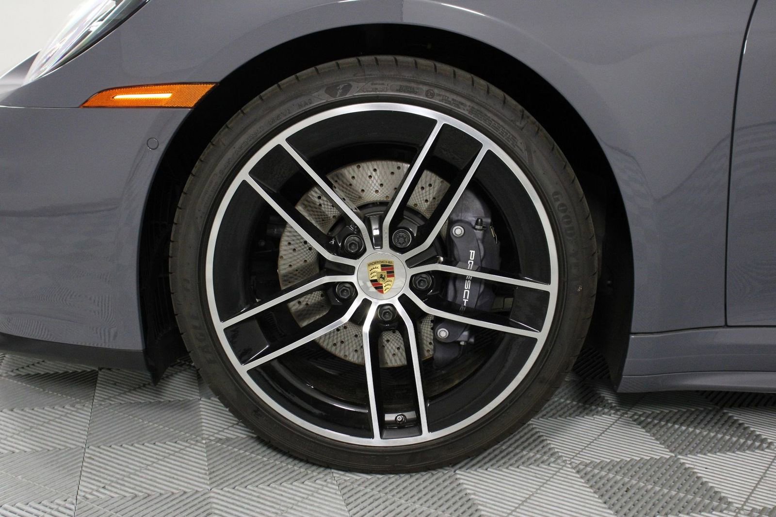 New 2026 Porsche 911 Carrera image 17