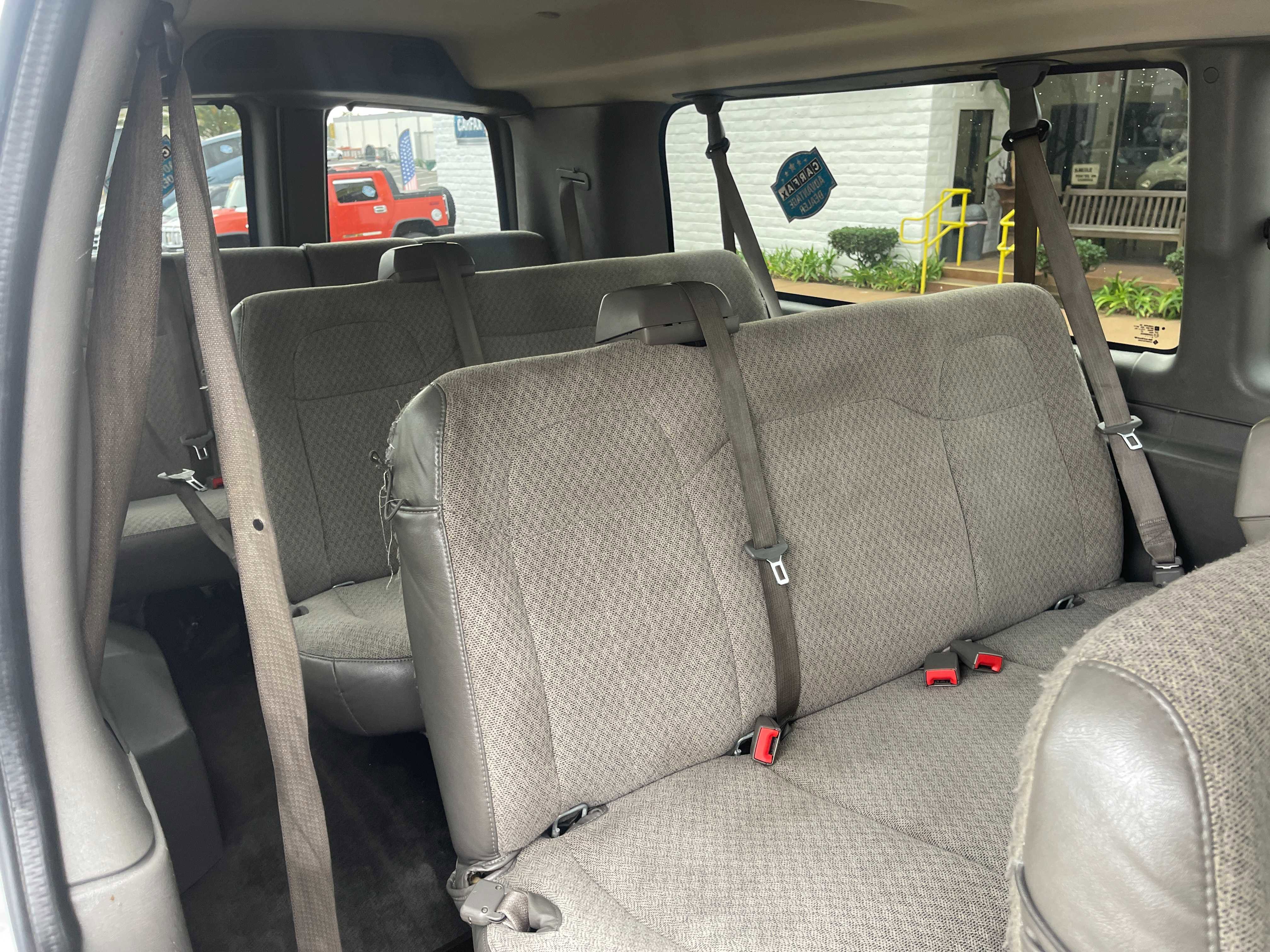 Used 2016 Chevrolet Express 3500 LT w/ LT Preferred Equipment Group image 13