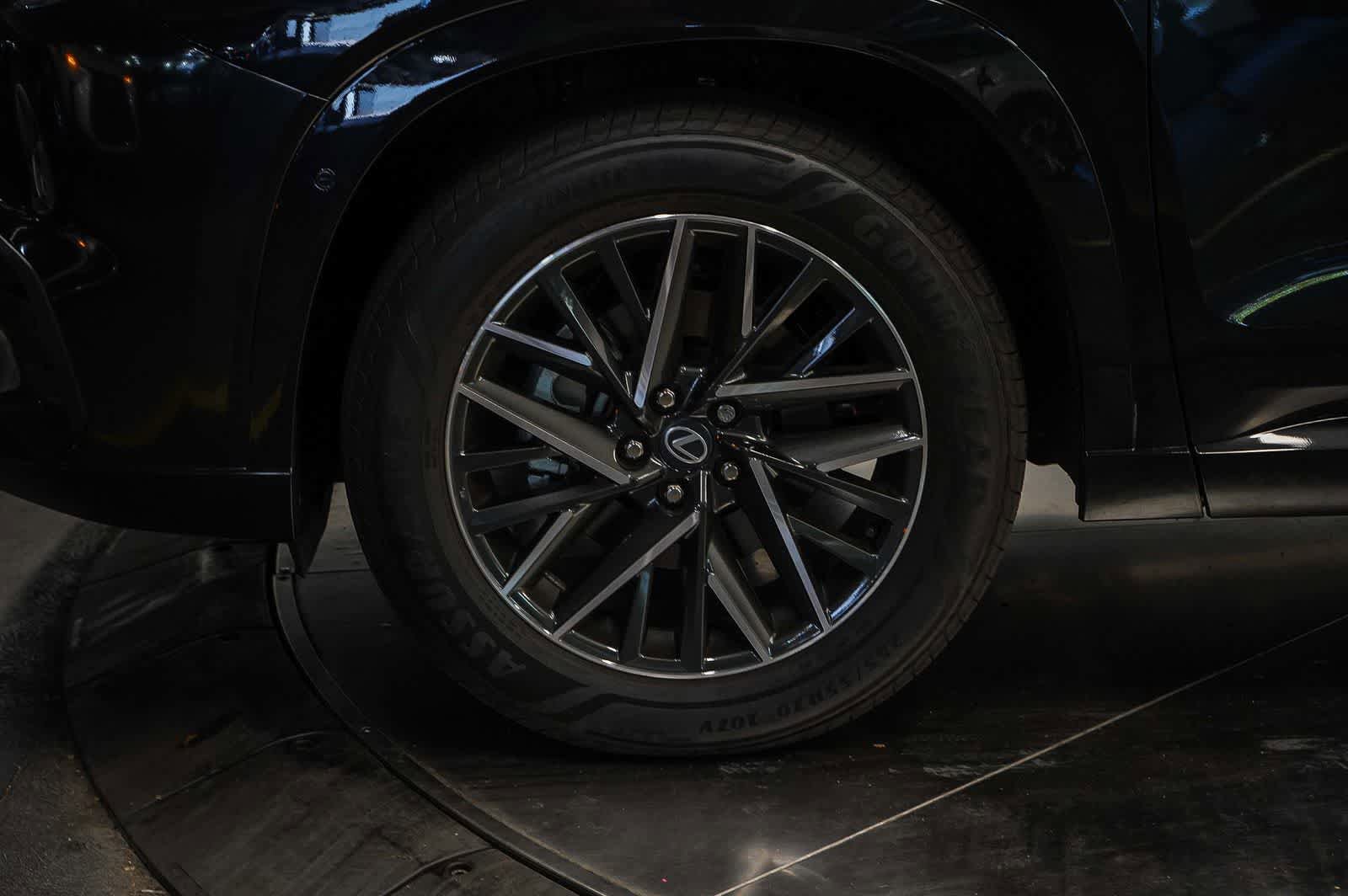 Used 2026 Lexus TX 350 FWD w/ Technology Package image 9