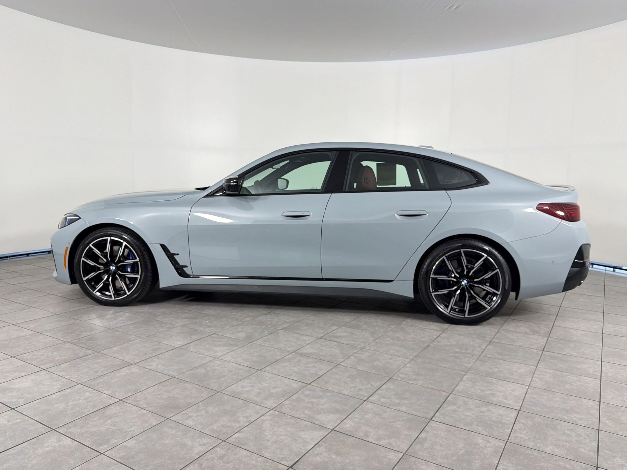 Certified 2025 BMW M440i image 2