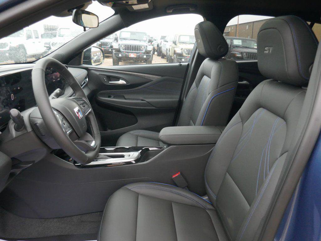 New 2026 Buick Envista Sport Touring w/ Convenience I Package image 13