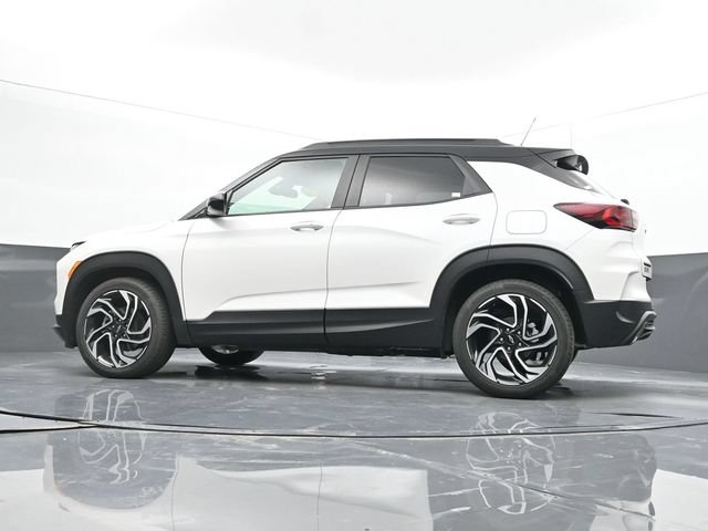 Used 2025 Chevrolet TrailBlazer RS w/ Convenience Package FWD image 29