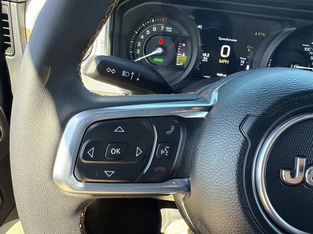 Used 2024 Jeep Wrangler Unlimited Sahara w/ Technology Group AWD/4WD image 35