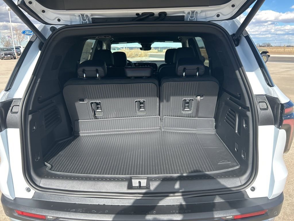 New 2026 Chevrolet Traverse Z71 w/ Enhanced Driving Package image 21