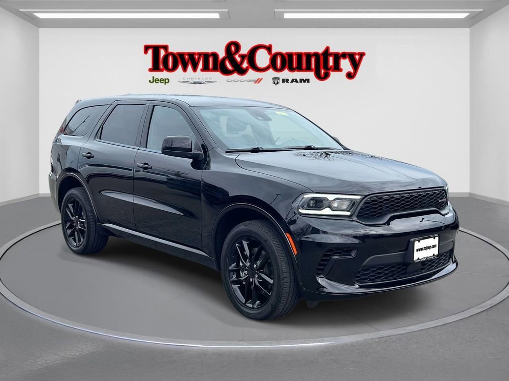 Certified 2023 Dodge Durango GT image 1
