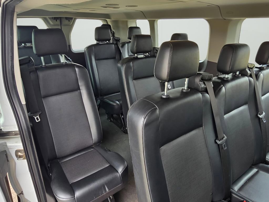 Used 2022 Ford Transit 350 XL AWD/4WD image 23