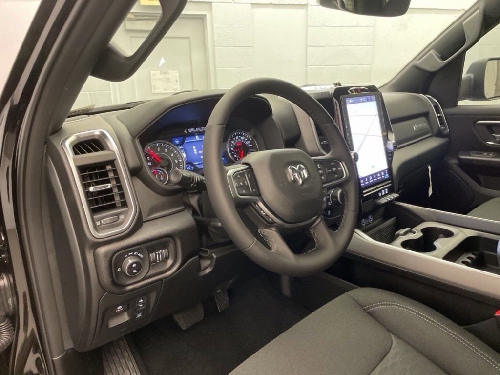 New 2025 RAM 1500 2WD Crew Cab image 18