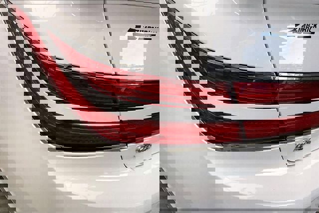 Used 2021 Genesis G90 3.3T Premium image 27