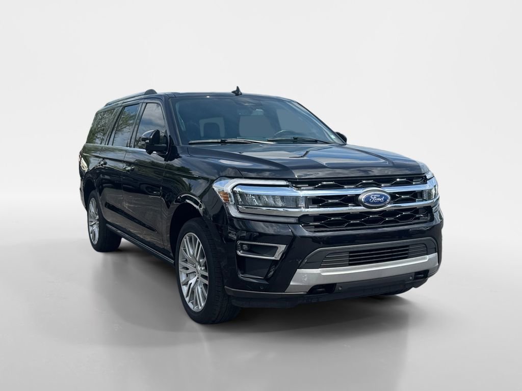Used 2023 Ford Expedition Max Limited AWD/4WD image 2