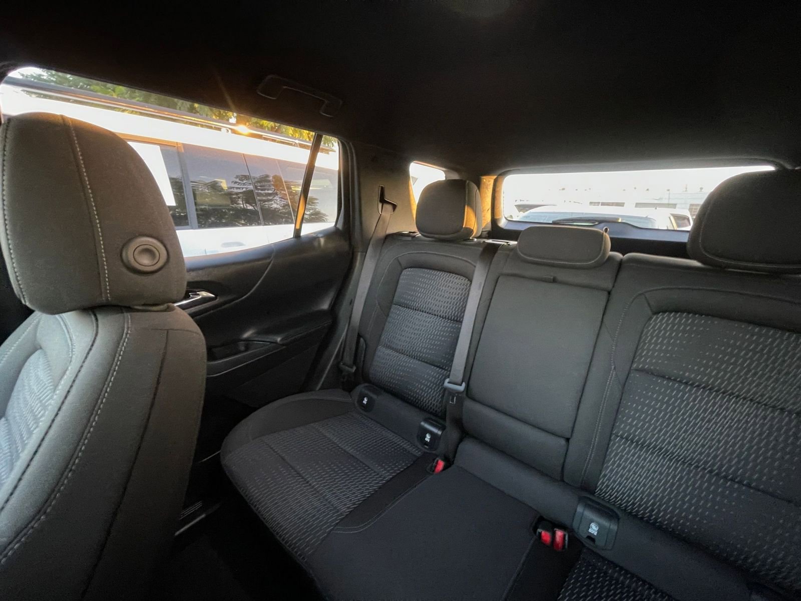 Used 2025 Chevrolet Equinox LT image 39