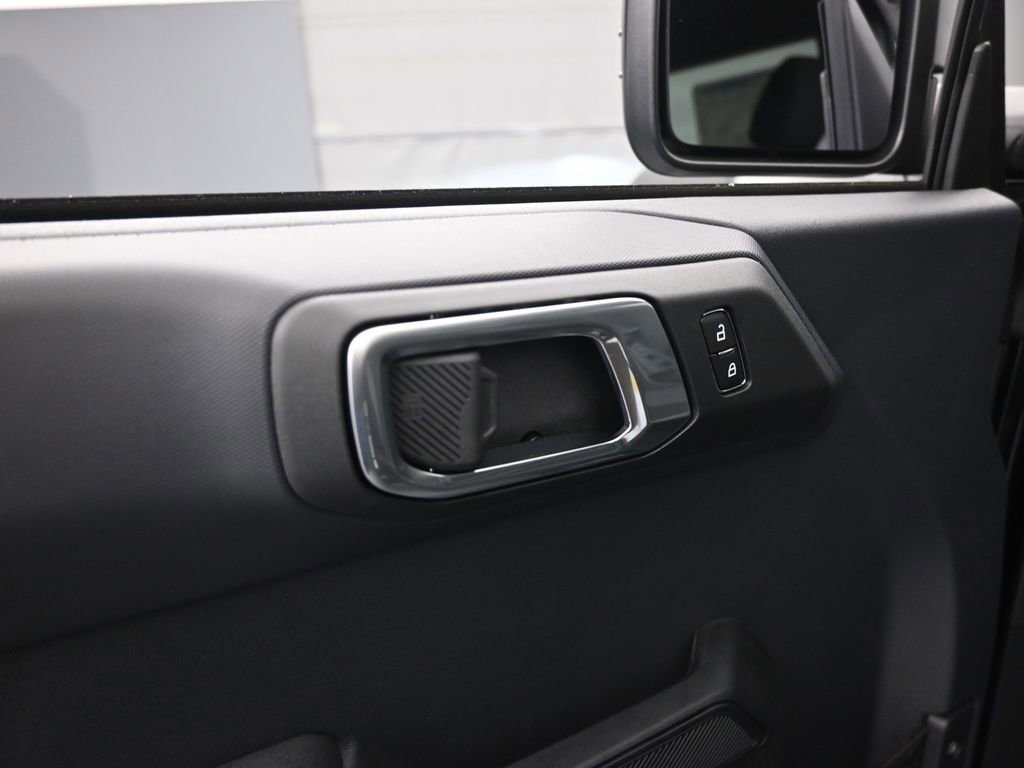 New 2026 Ford Bronco Big Bend image 9