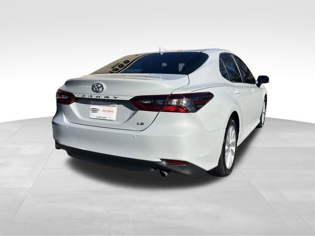 Used 2024 Toyota Camry LE image 5