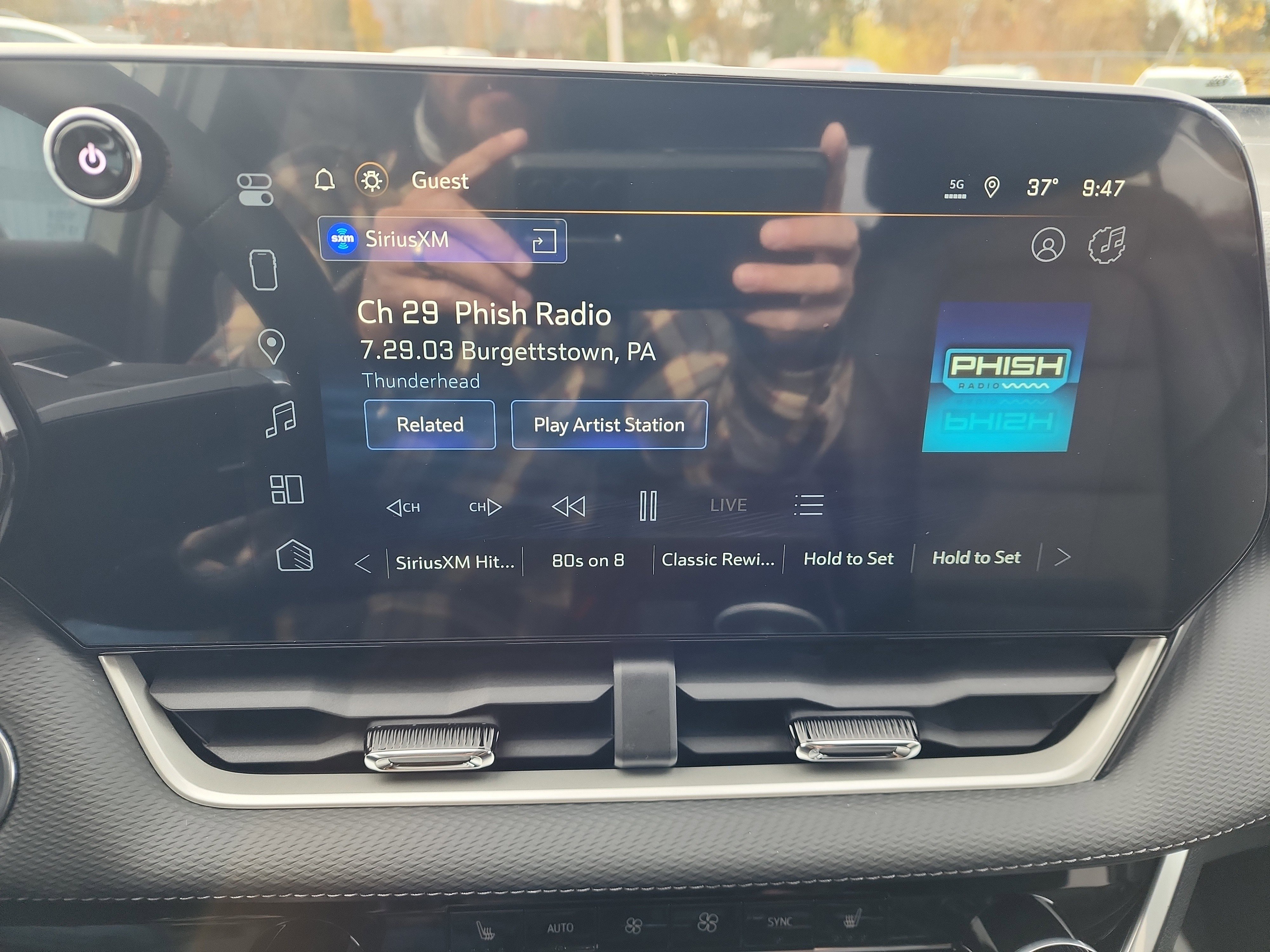 New 2026 Chevrolet Equinox LT w/ Convenience Package II image 16