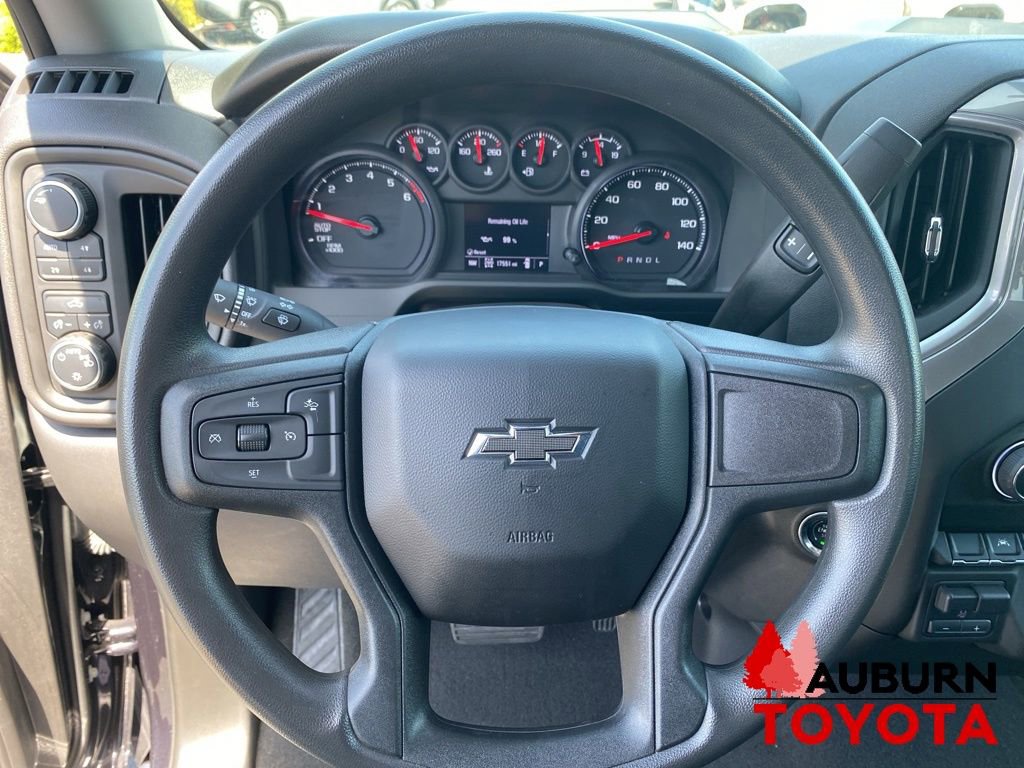 Used 2024 Chevrolet Silverado 1500 Custom Trail Boss w/ Dark Appearance Package AWD/4WD image 34