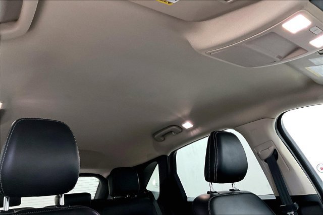 Used 2020 Ford Escape SEL AWD/4WD image 34