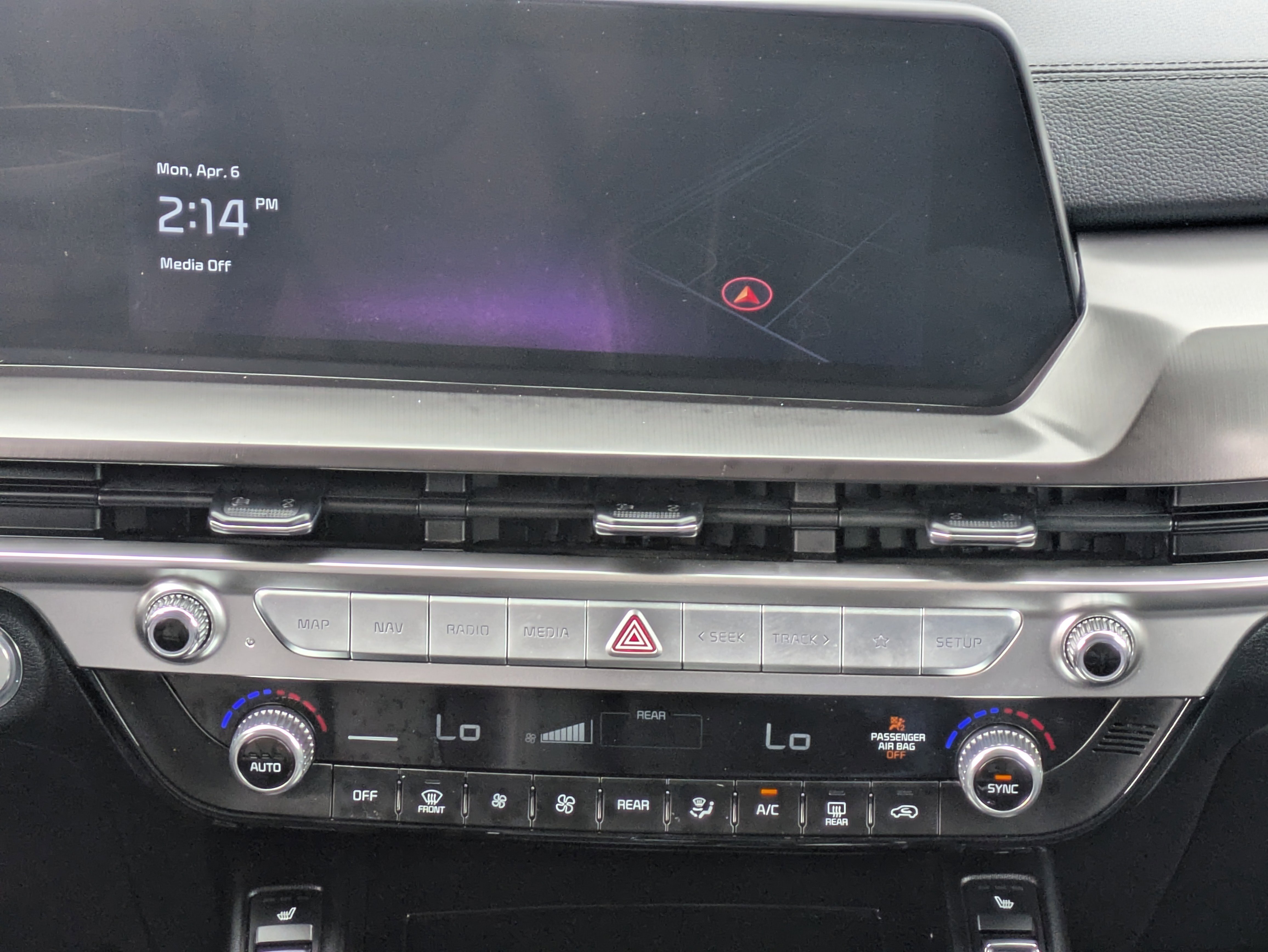 Used 2025 Kia Telluride S FWD image 21