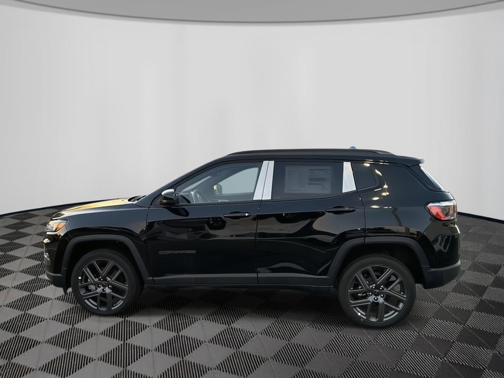 New 2026 Jeep Compass Limited image 2