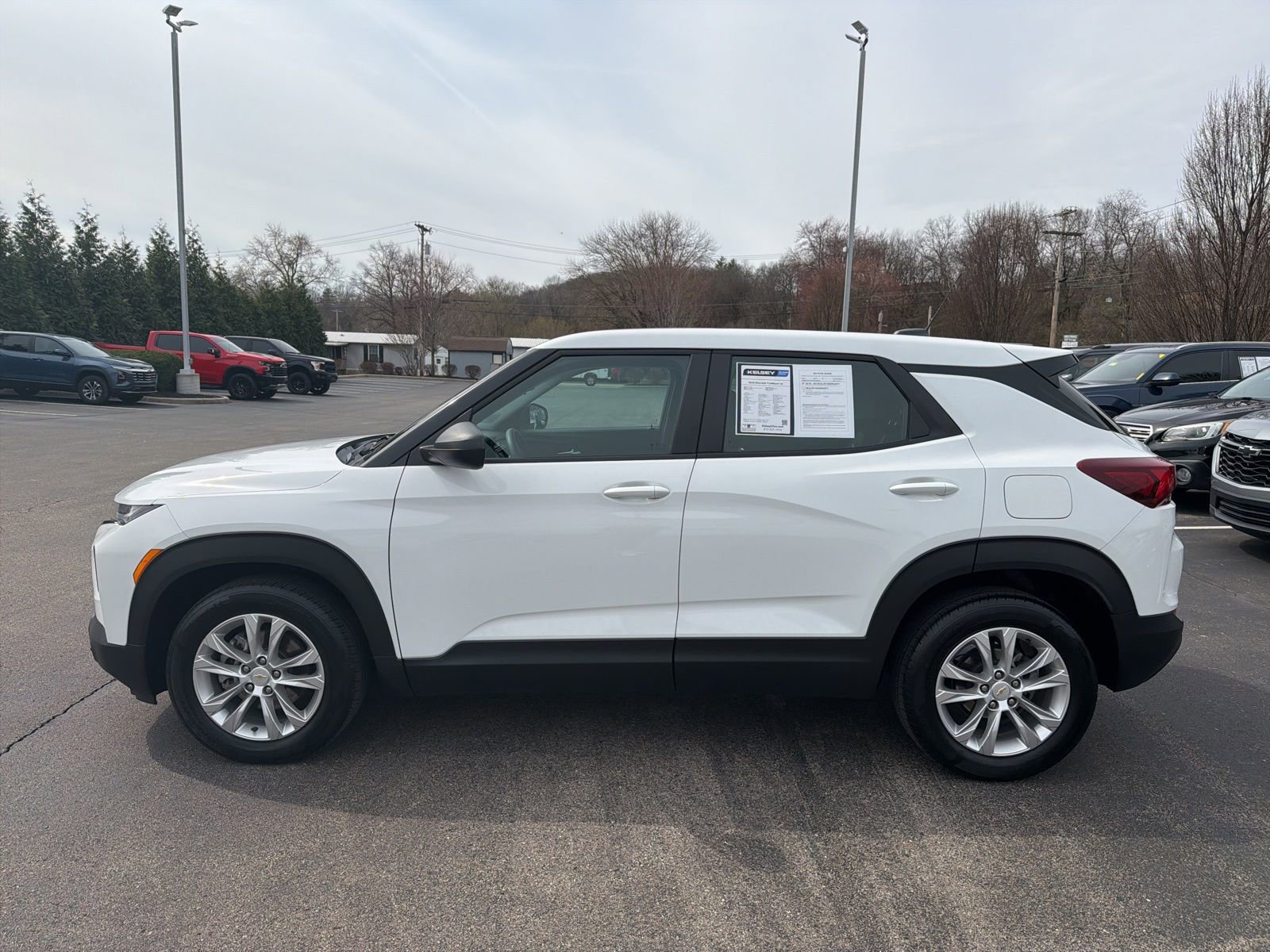 Certified 2023 Chevrolet TrailBlazer LS image 2