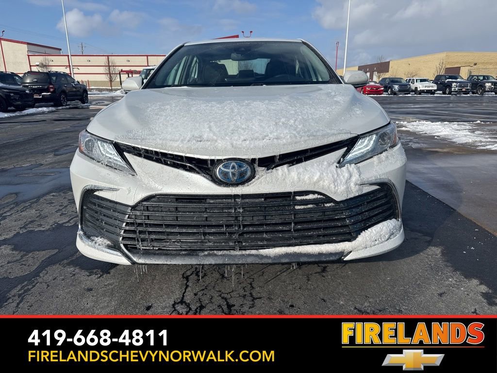 Used 2023 Toyota Camry XLE video 2