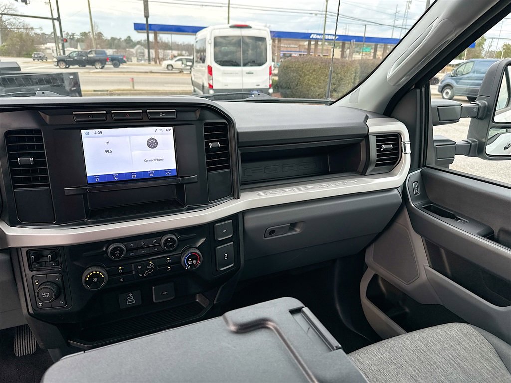 Used 2024 Ford F250 XL w/ STX Appearance Package image 20