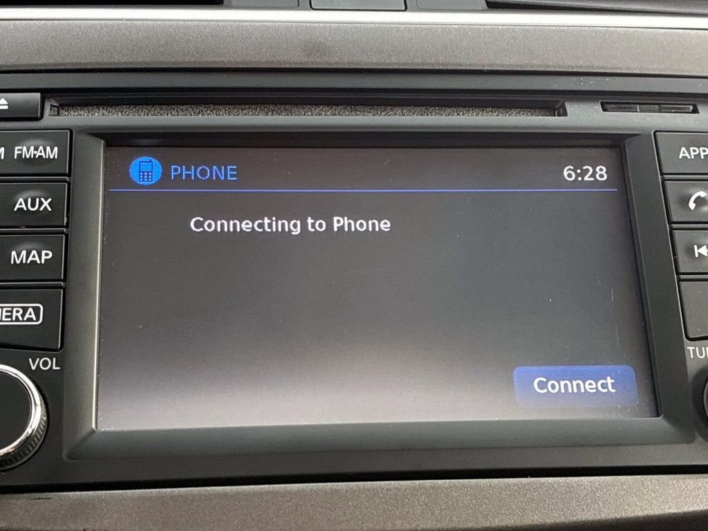 Used 2014 Nissan Sentra SL w/ Premium Package FWD image 39
